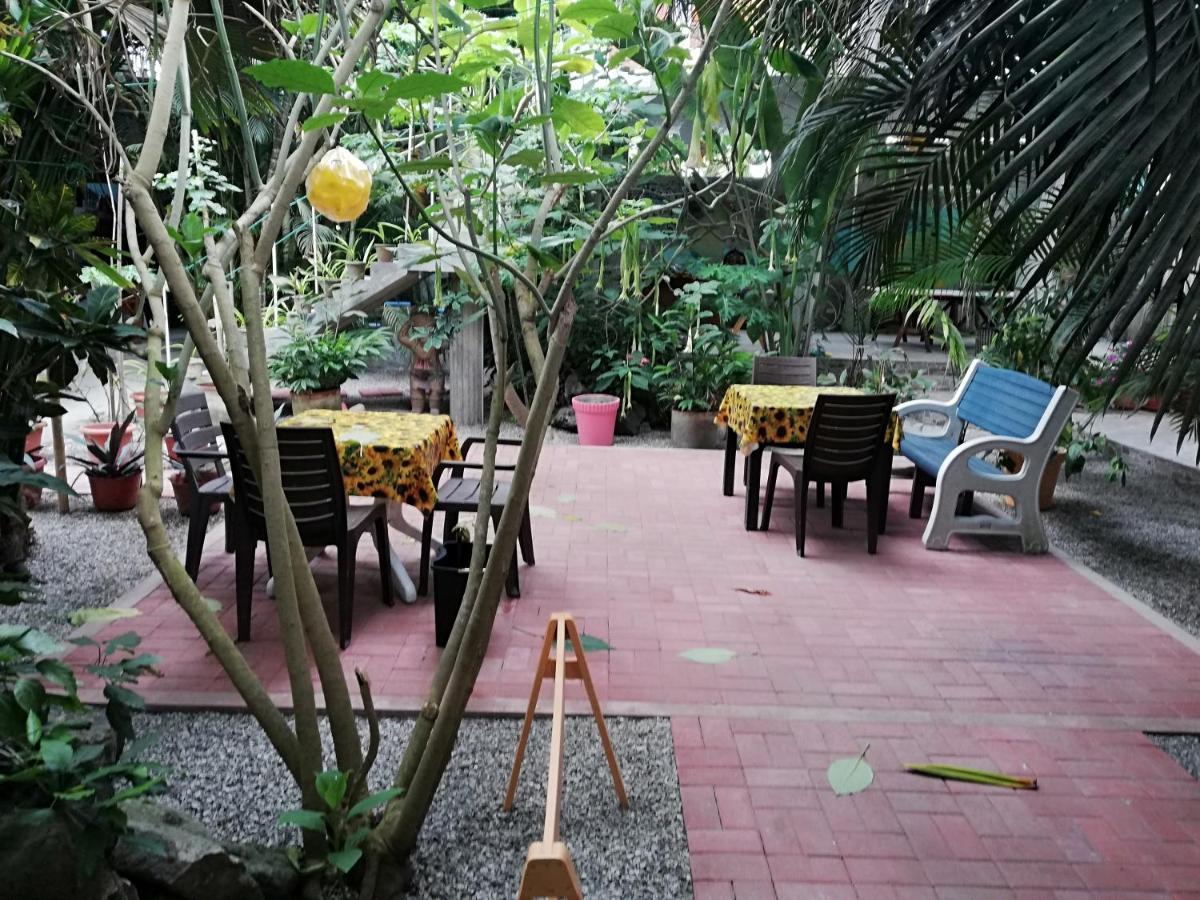 Hostal Oloncito Exterior photo